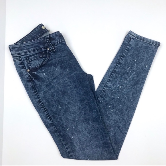 CAbi Blue Distressed Lowrise Jeans Size 2 XS Stretch Designer Stylish Comfort - Picture 2 of 8
